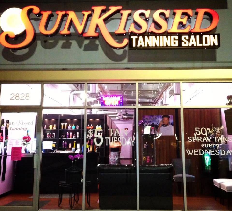 1069363_480439152039677_409397558_n